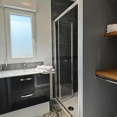 Moderne Et Confortable Au Coeur De L'allier - Fr-1-489-582 * Marcillat-en-Combraille