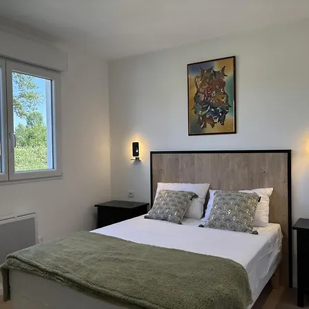 Semesterbostad Moderne Et Confortable Au Coeur De L'allier - Fr-1-489-582