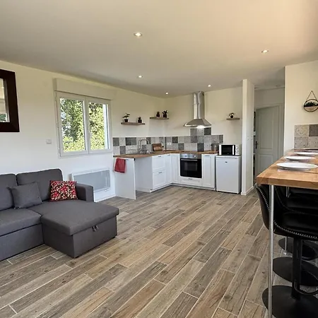 Moderne Et Confortable Au Coeur De L'allier - Fr-1-489-582 Semesterbostad